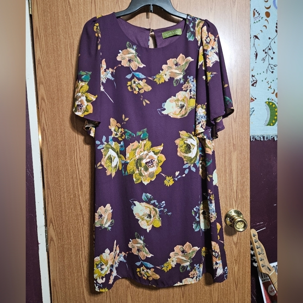 Olive & Pim Purple Flutter Sleeve Floral Knee Length Dress!